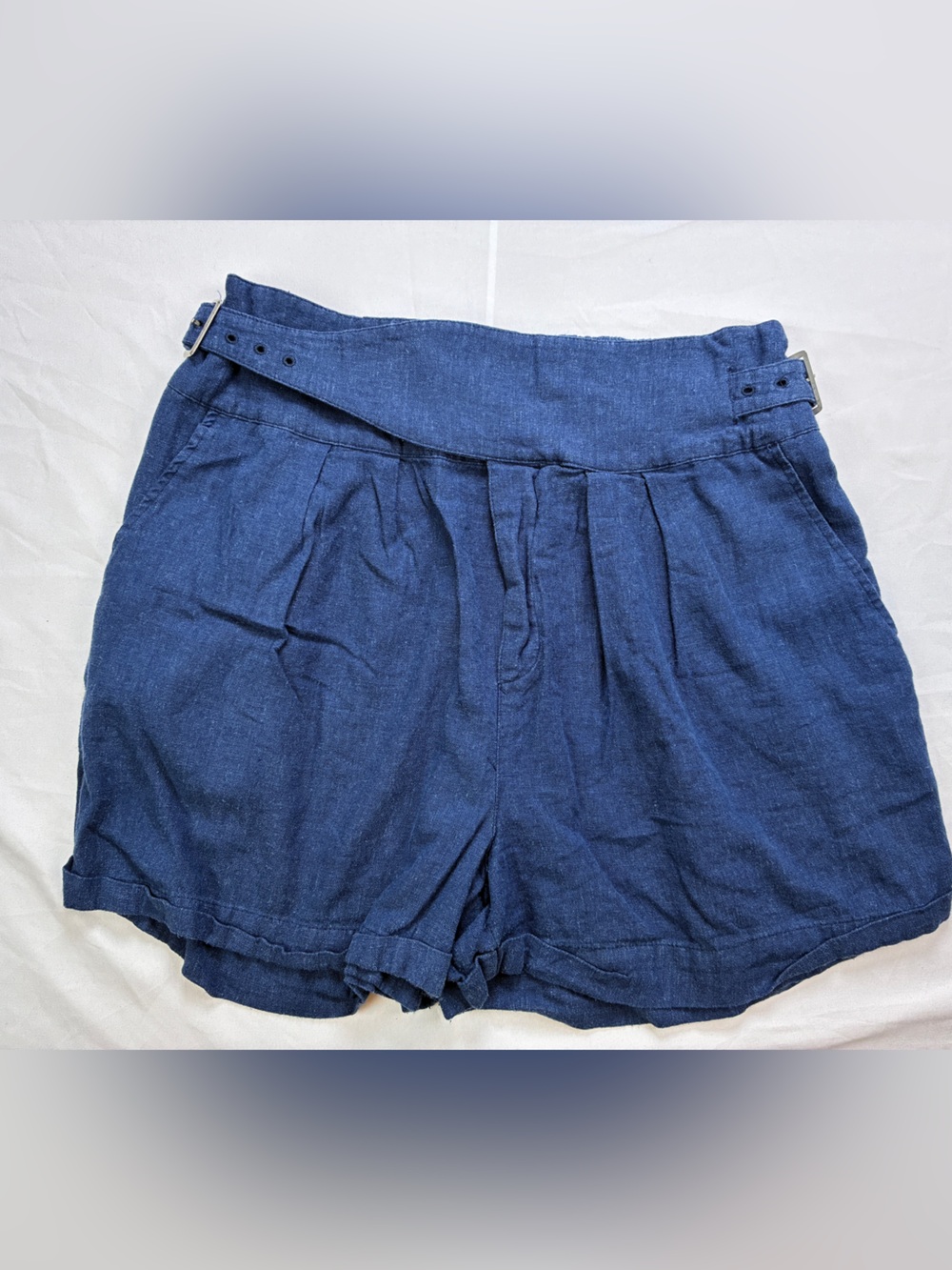 Urban Outfitters Navy High-Waist Pleated Linen-Blend Shorts